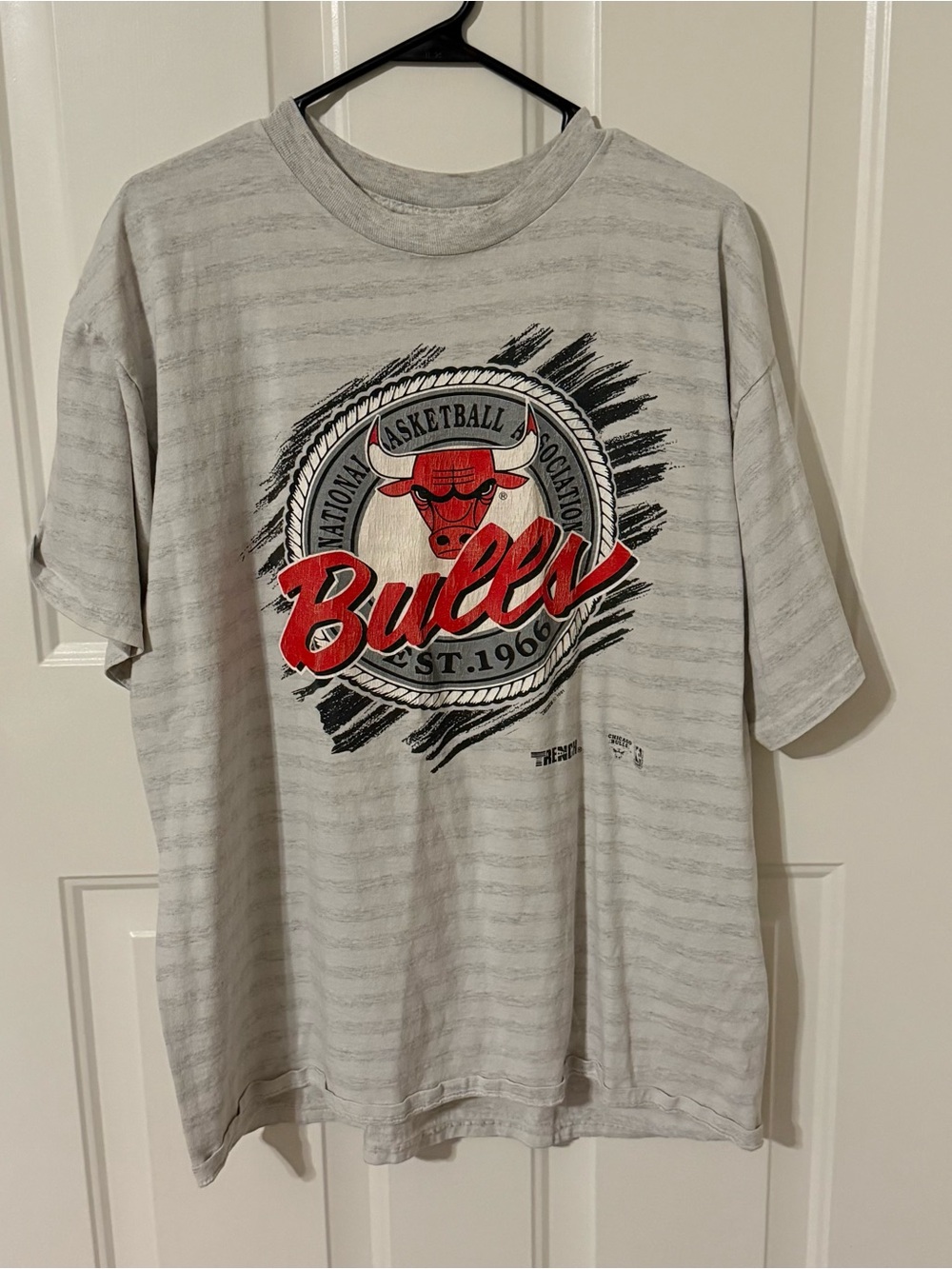 Vintage 1991 Chicago Bulls NBA Basketball Grey & White Logo T-shirt Sz XL